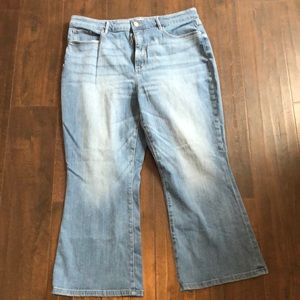 Loft size 33/16 light wash flare jeans curvy high waist kick crop